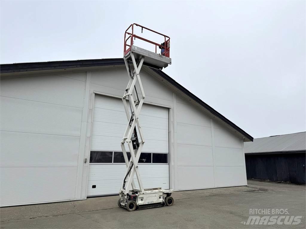 JLG 1930es Piattaforme cingolate, Piattaforme a ragno e Montacarichi