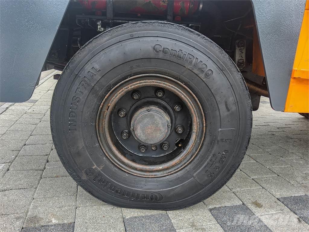  ATA 8500 4x4 Motrice