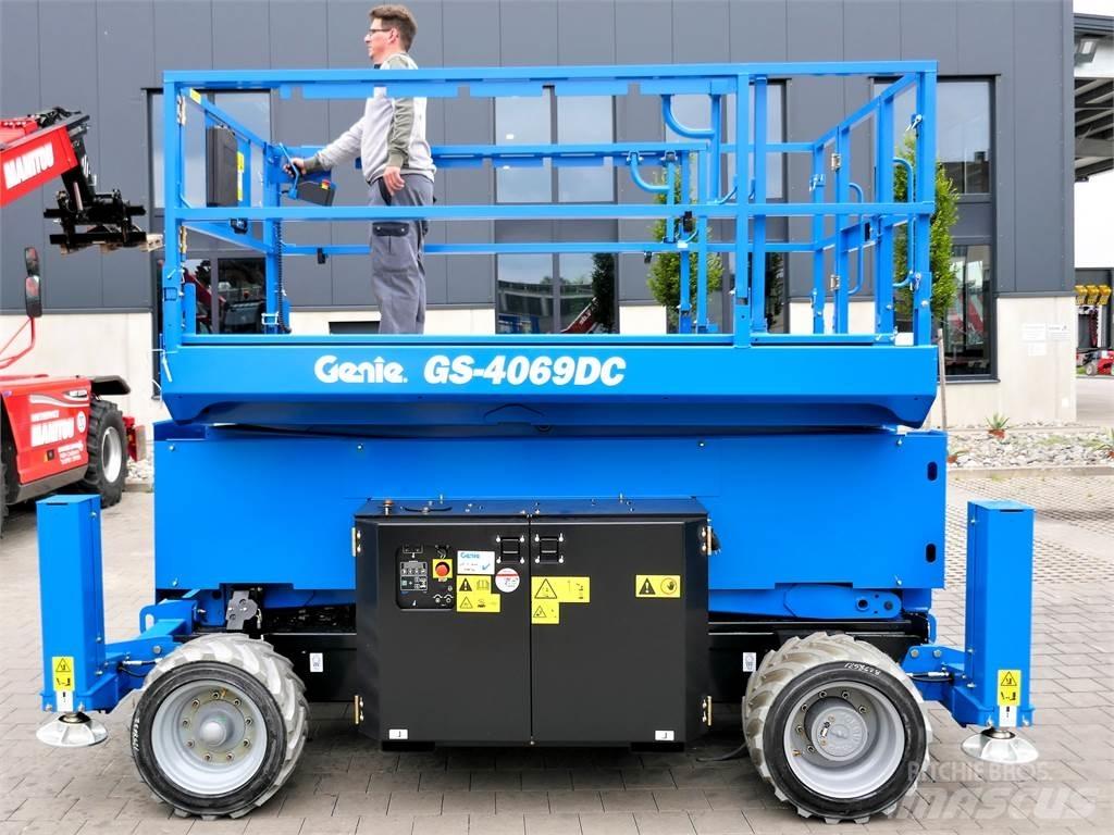 Genie GS 4069 DC Piattaforme a pantografo