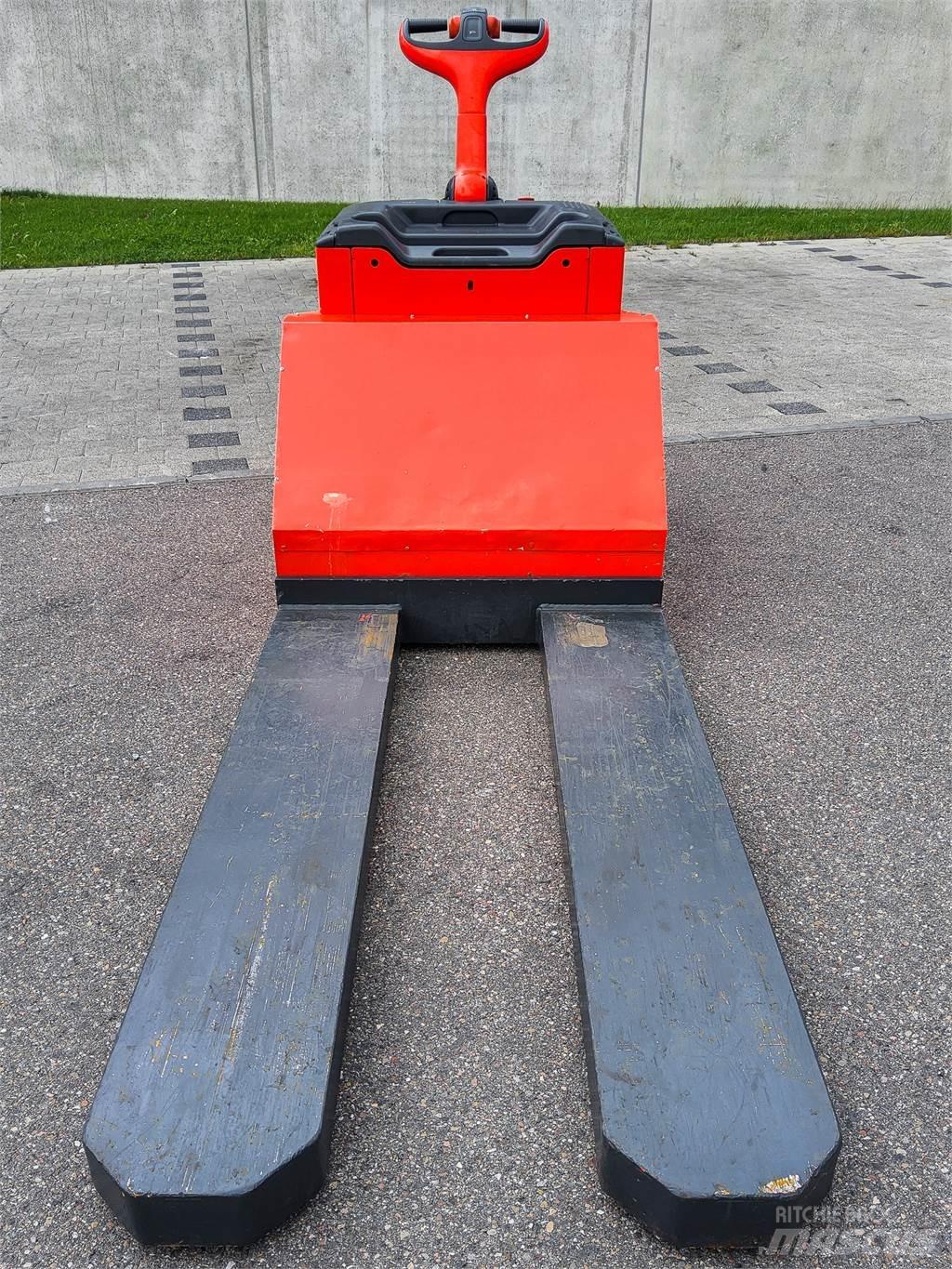 Linde T 30 Transpallet uomo a terra