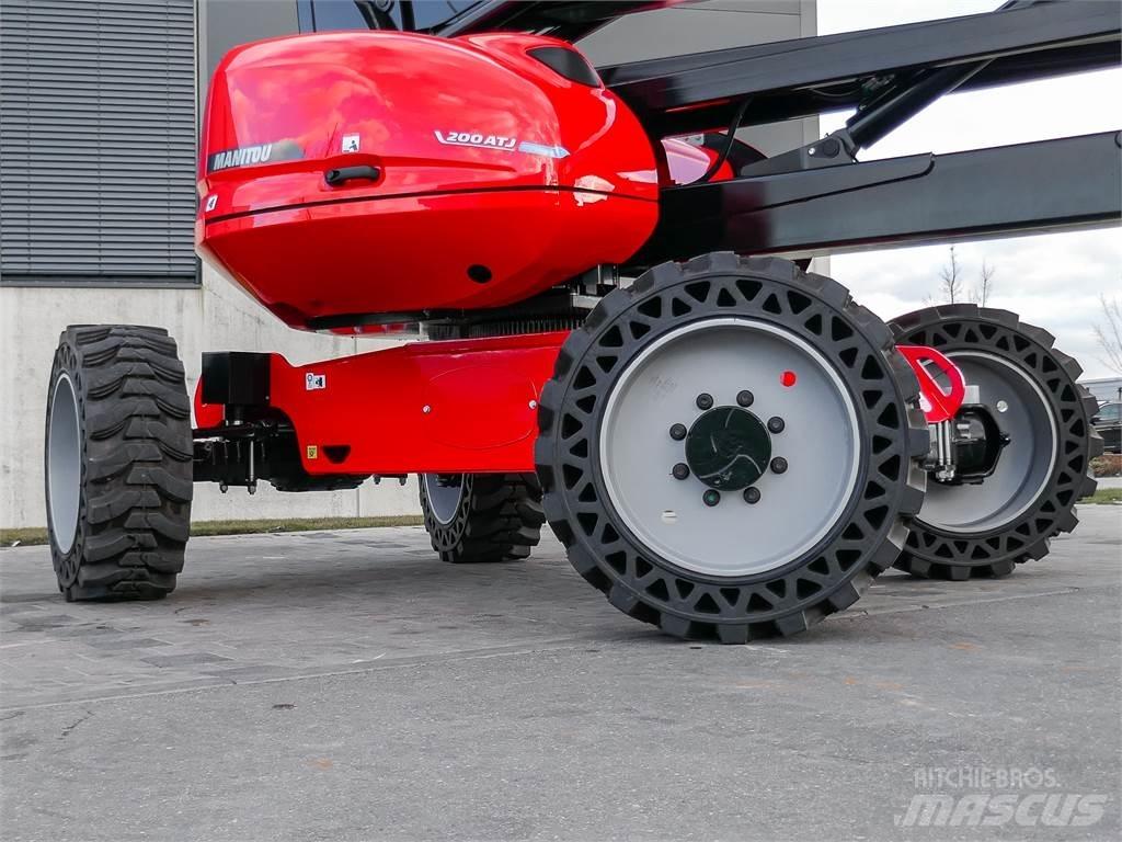 Manitou 200 ATJ Piattaforme a braccio articolato