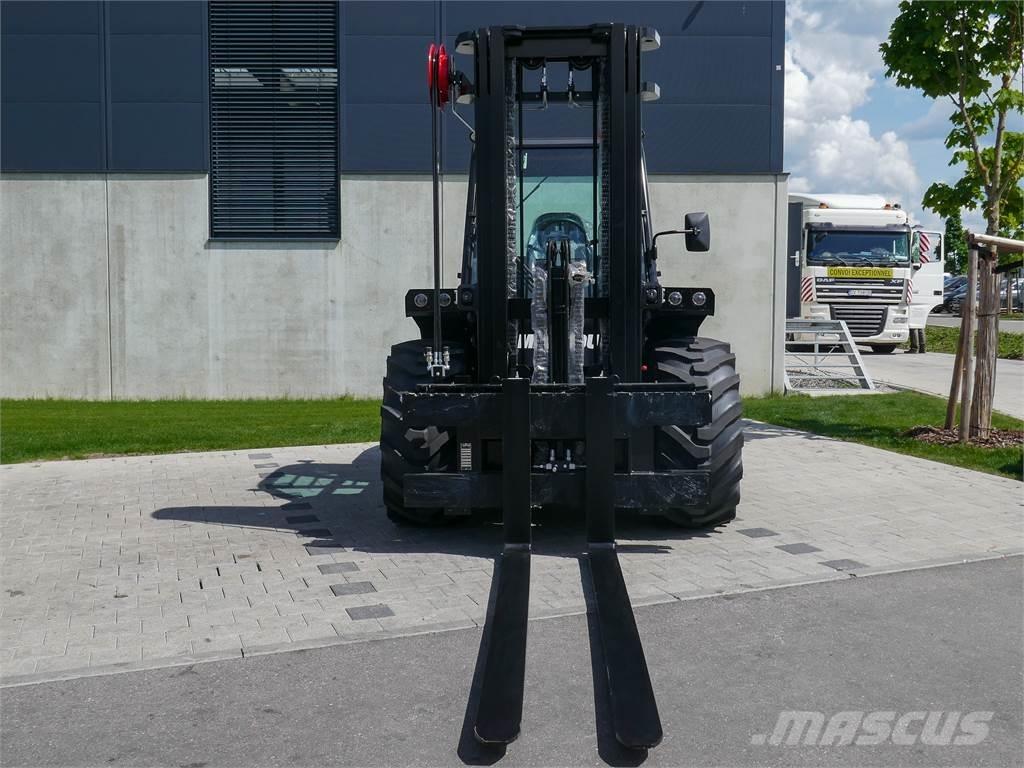 Manitou M 50-4 Elevatore per esterni