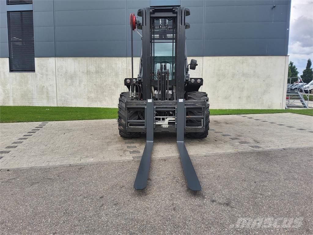 Manitou M 50-4 Elevatore per esterni