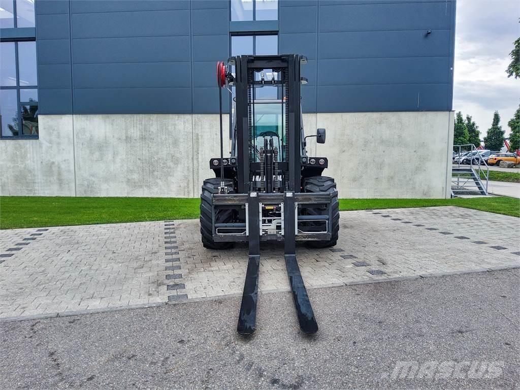 Manitou M 50-4 Elevatore per esterni