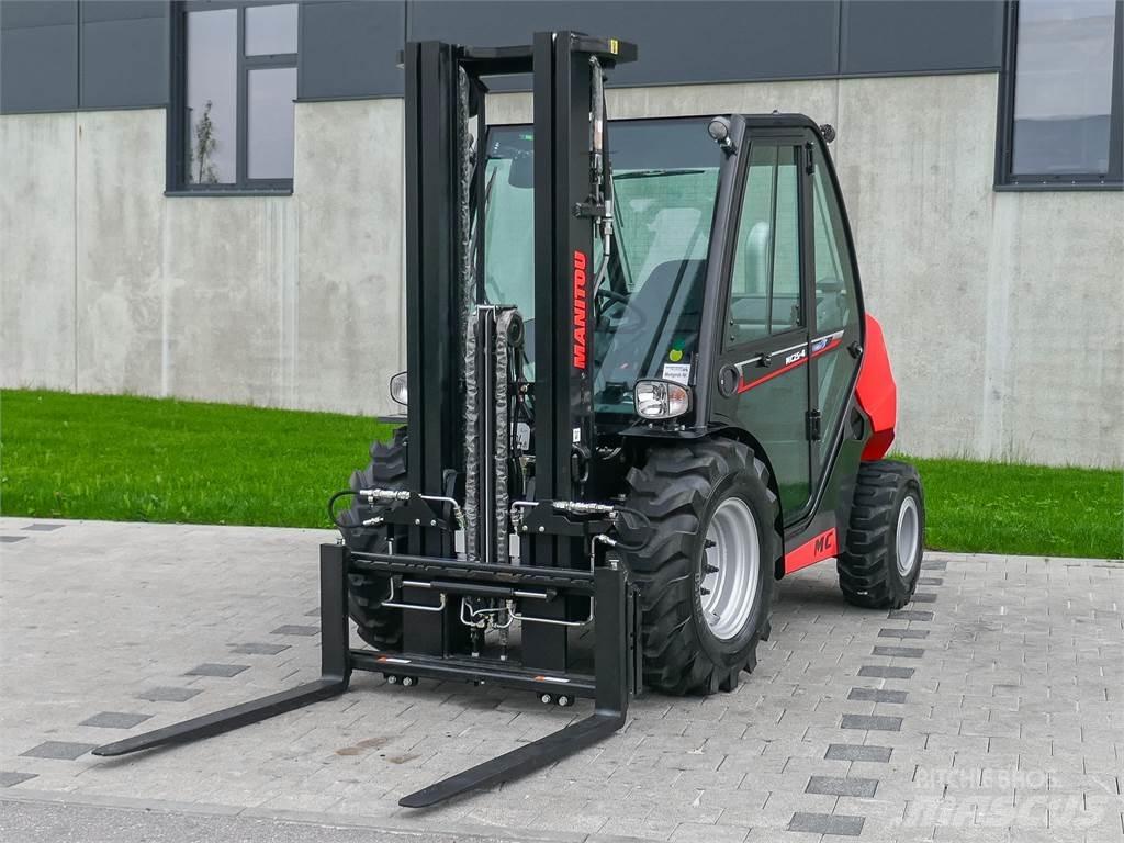 Manitou MC 25-4 Elevatore per esterni