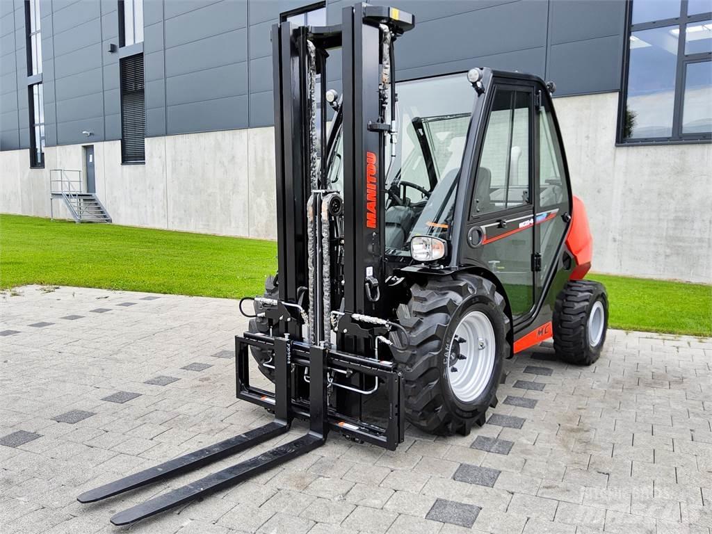 Manitou MC 25-4 Elevatore per esterni