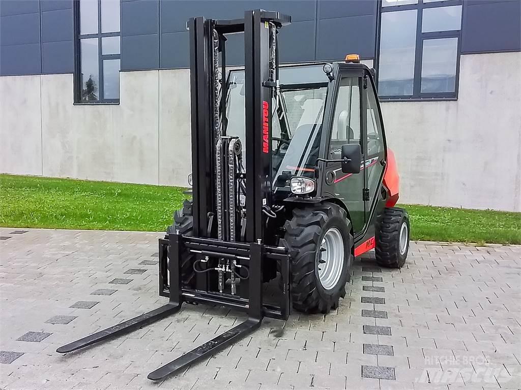 Manitou MC 30-4 Elevatore per esterni
