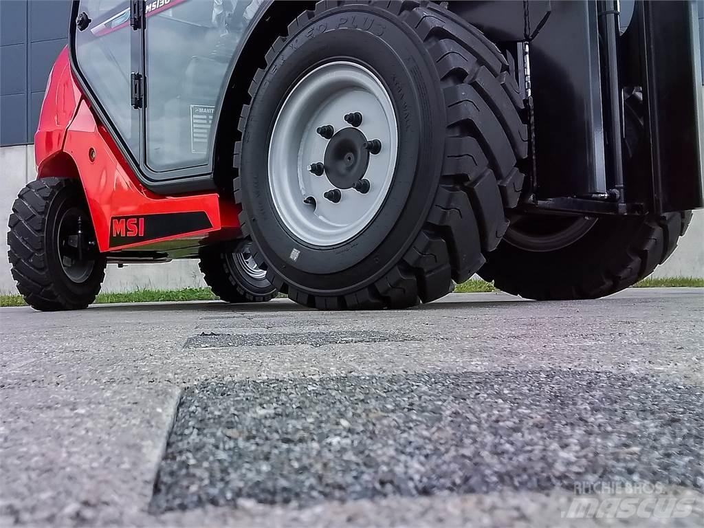 Manitou MSI 30D K Elevatore per esterni