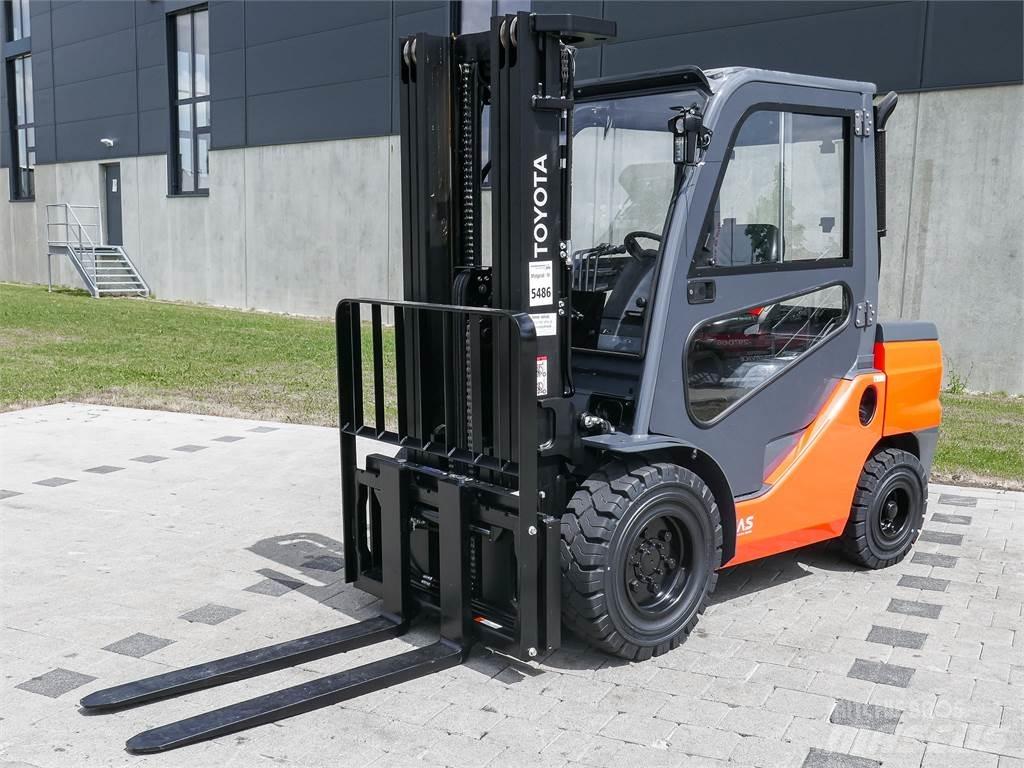 Toyota 52-8FDJF35 Carrelli elevatori diesel