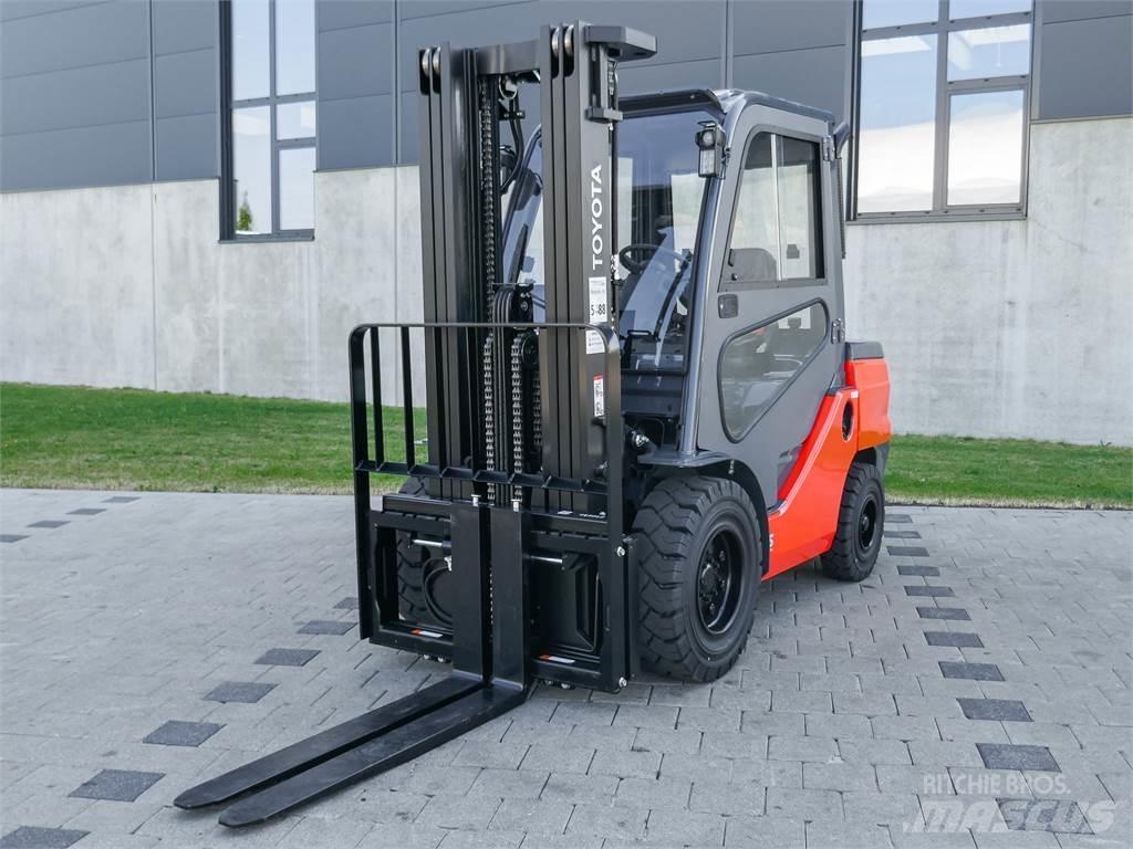 Toyota 52-8FDJF35 Carrelli elevatori diesel