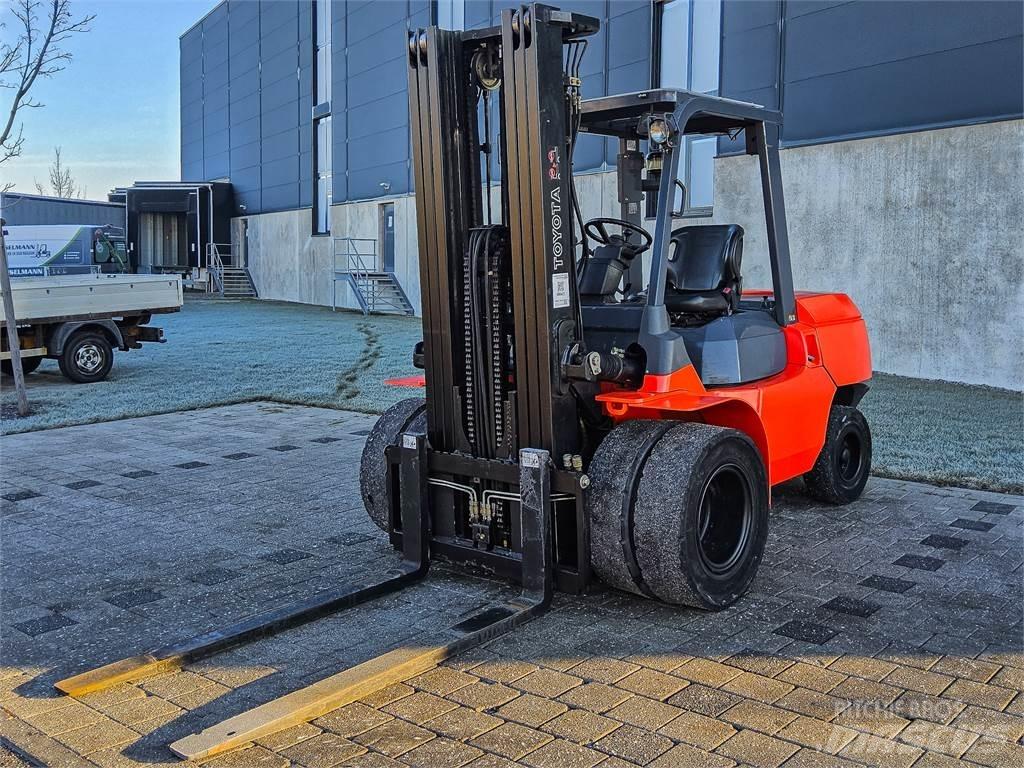Toyota 7 FDU 45 Carrelli elevatori diesel