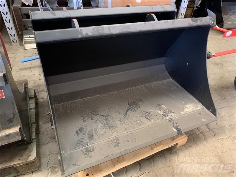 JST 130 cm Benne