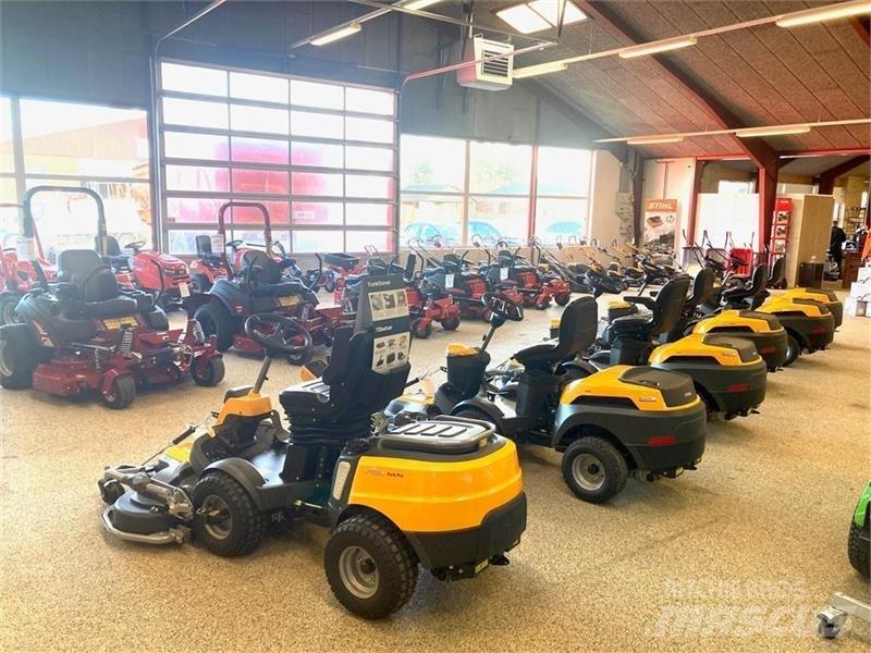 Stiga Park Trattori compatti