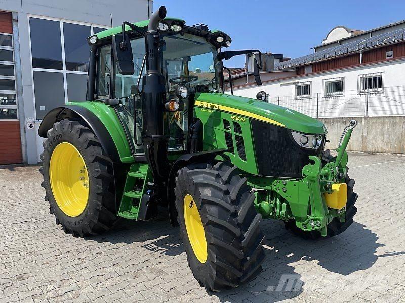 John Deere 6120M Trattori