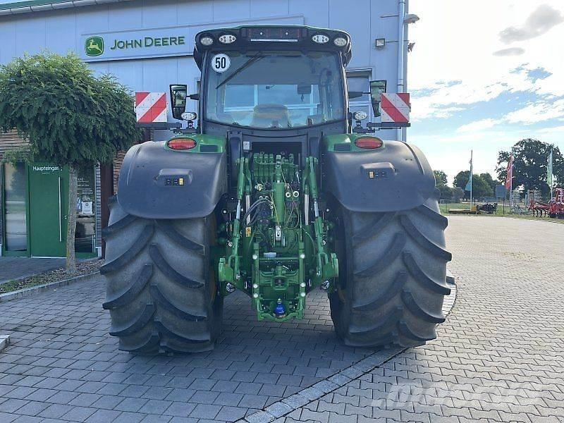 John Deere 6R250 Trattori