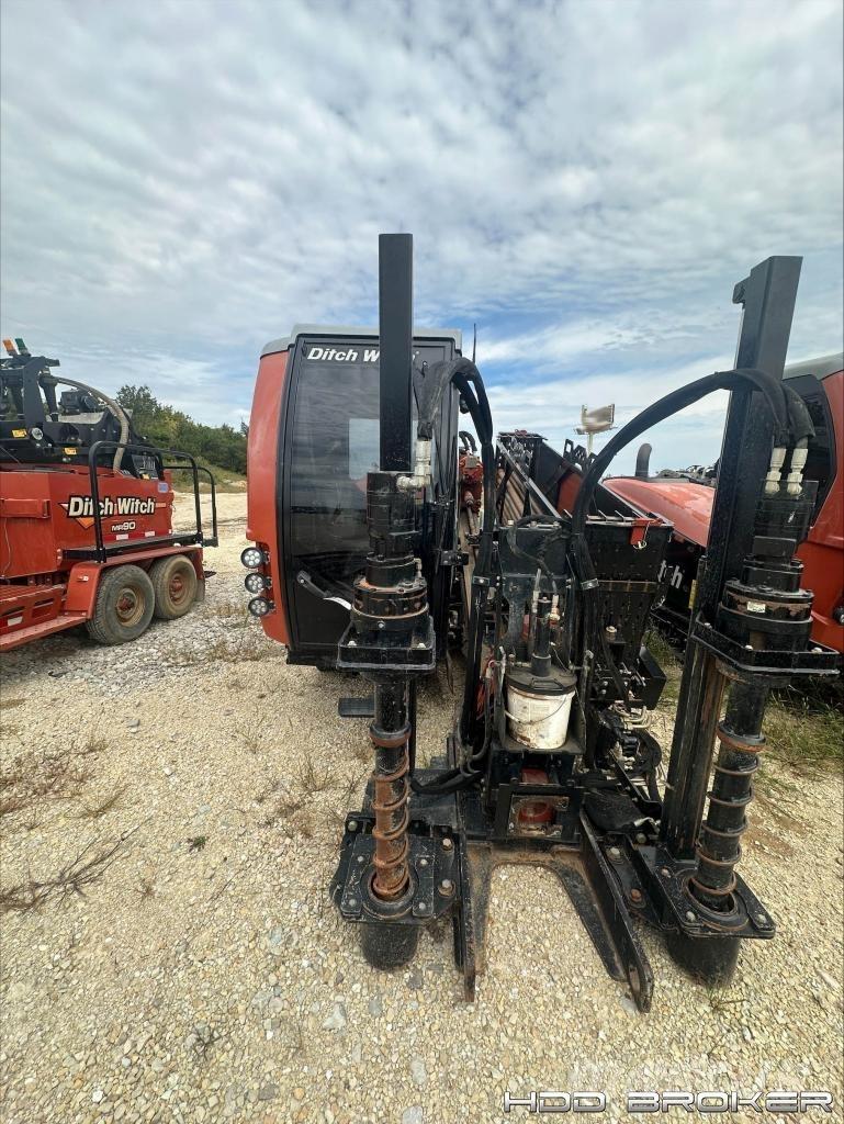 Ditch Witch AT32 Macchina per perforazione orizzontale controllata