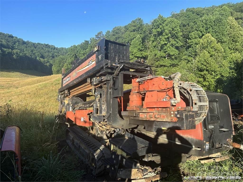 Ditch Witch JT3020 Mach 1 Macchina per perforazione orizzontale controllata