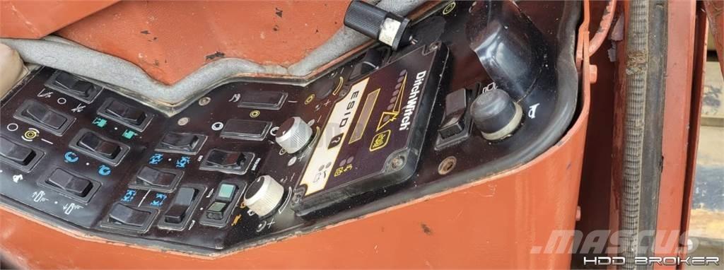 Ditch Witch JT4020 Mach 1 Macchina per perforazione orizzontale controllata