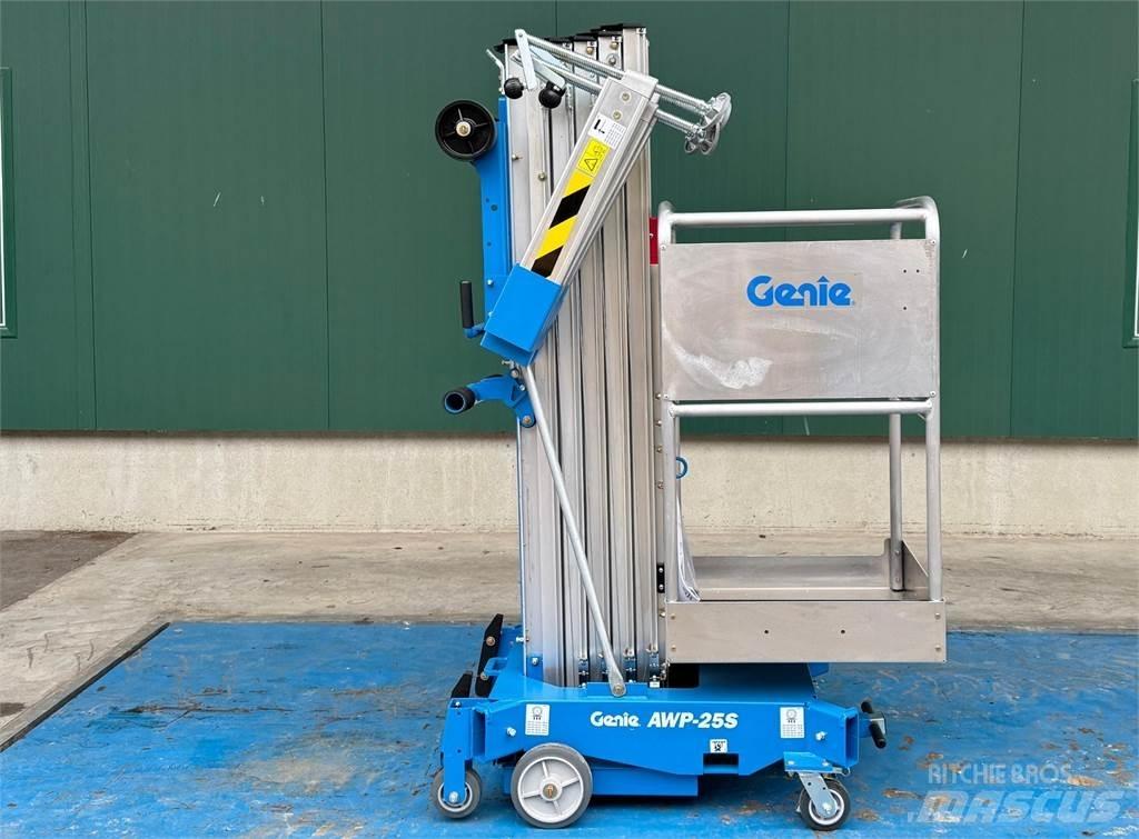 Genie AWP-25S AC Piattaforme cingolate, Piattaforme a ragno e Montacarichi