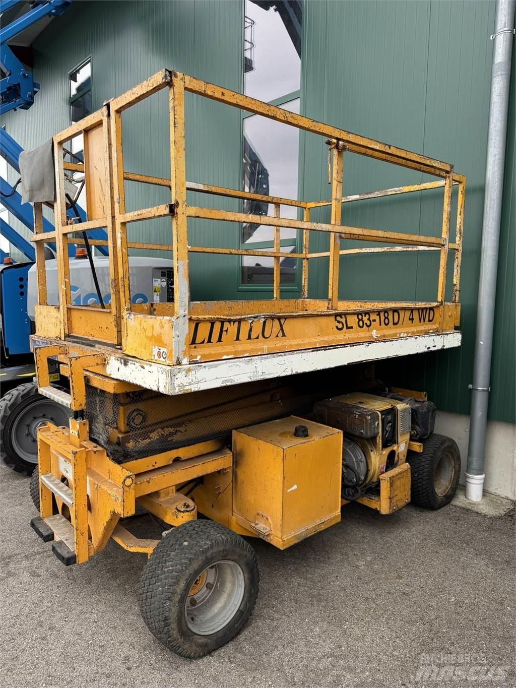 Liftlux SL83-18D/4WD Piattaforme a pantografo