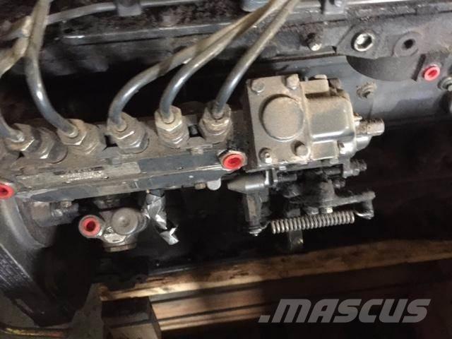 Komatsu SA6D102-1 Motori