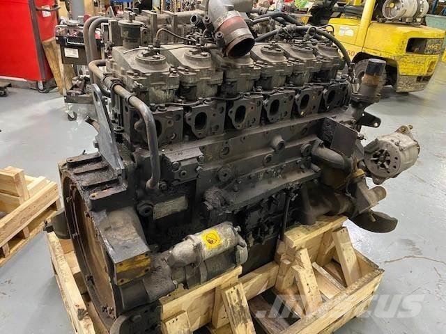 Komatsu SA6D125E-2 Motori