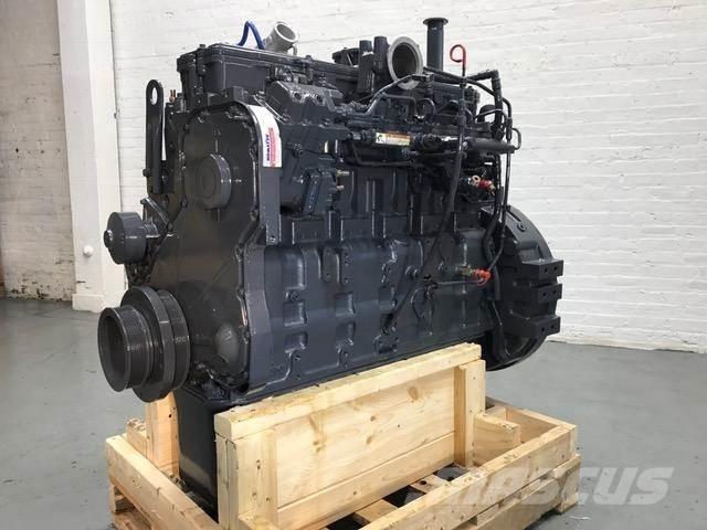 Komatsu SAA6D114E-3 Motori
