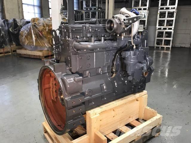 Komatsu SAA6D114E-3 Motori