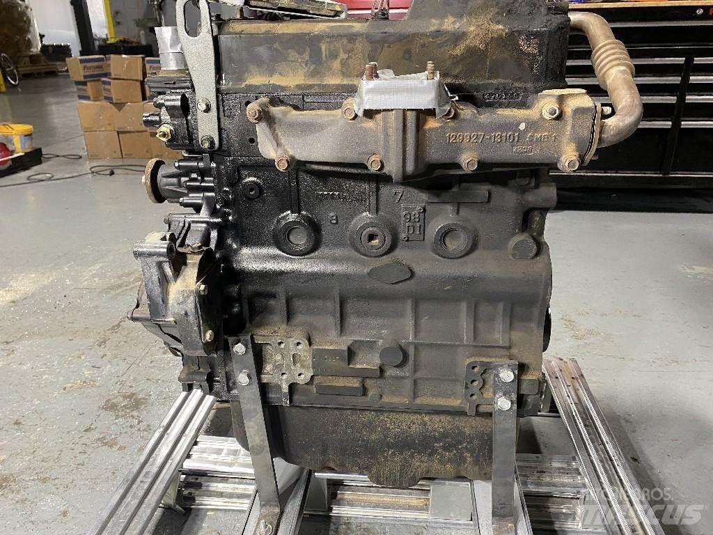 Yanmar 4TNV98T-ZXWTB Motori