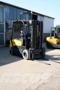 OM XE 30 ac Carrelli elevatori elettrici