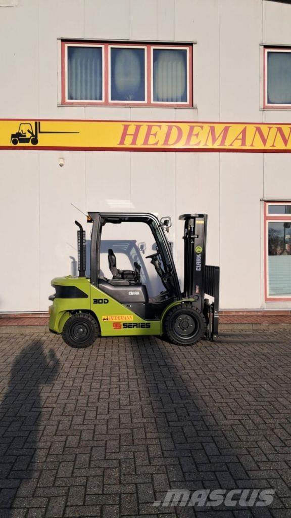 Clark S30D Carrelli elevatori diesel