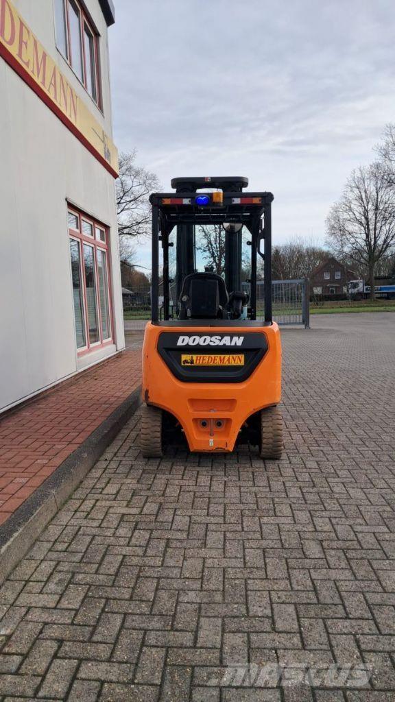 Doosan B30NS Carrelli elevatori elettrici