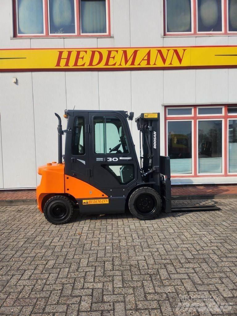 Doosan D30S-7 Carrelli elevatori diesel