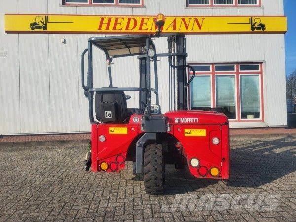 Moffett M4 25.3 Elevatore per esterni
