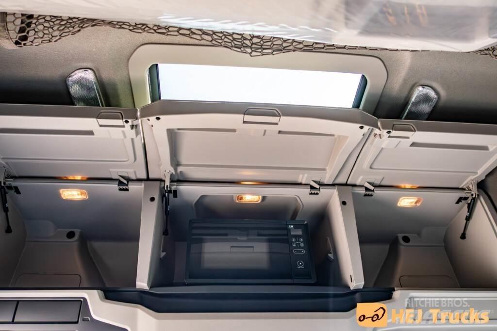 Scania S660 A6X2NB Motrici e Trattori Stradali