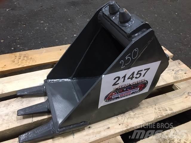  250 mm Graveskovl Benne