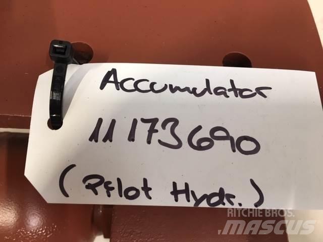  Accumulator ex. Volvo L180E Componenti idrauliche