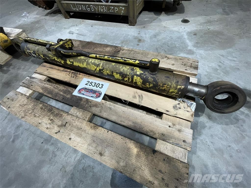  Armcylinder ex. Hymac 580C Componenti idrauliche