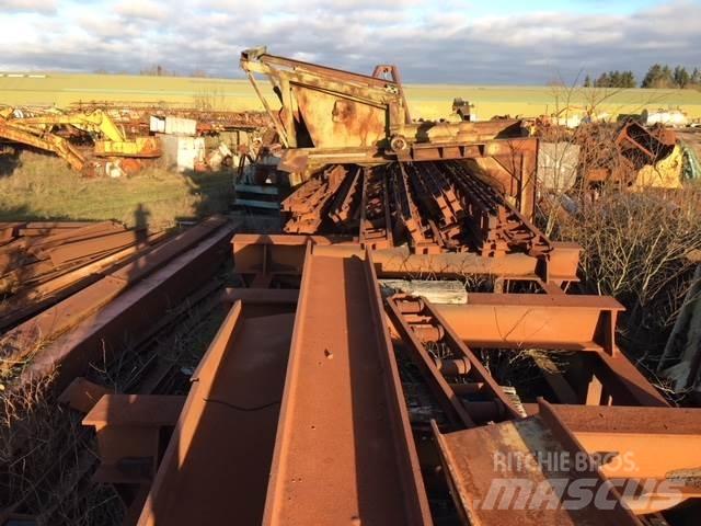  Bedding 600 ton Barche da lavoro, chiatte e pontoni
