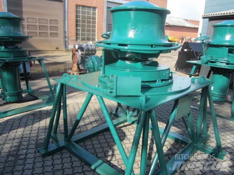  Capstan spil VEB 1AVSP V Paranchi, argani e sollevatori di materiale