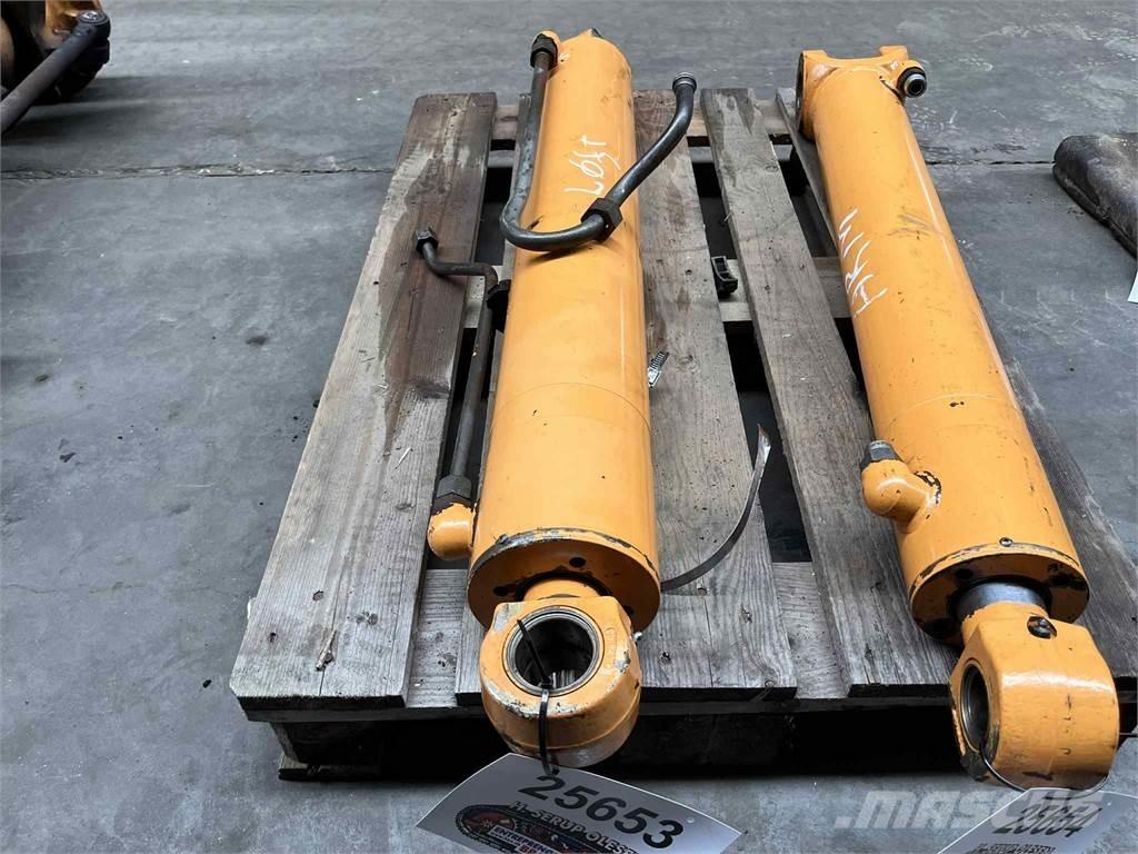 CASE 695SR bomcylinder Componenti idrauliche