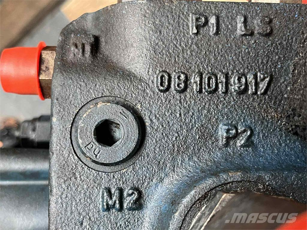 CASE 695SR hovedventil Componenti idrauliche