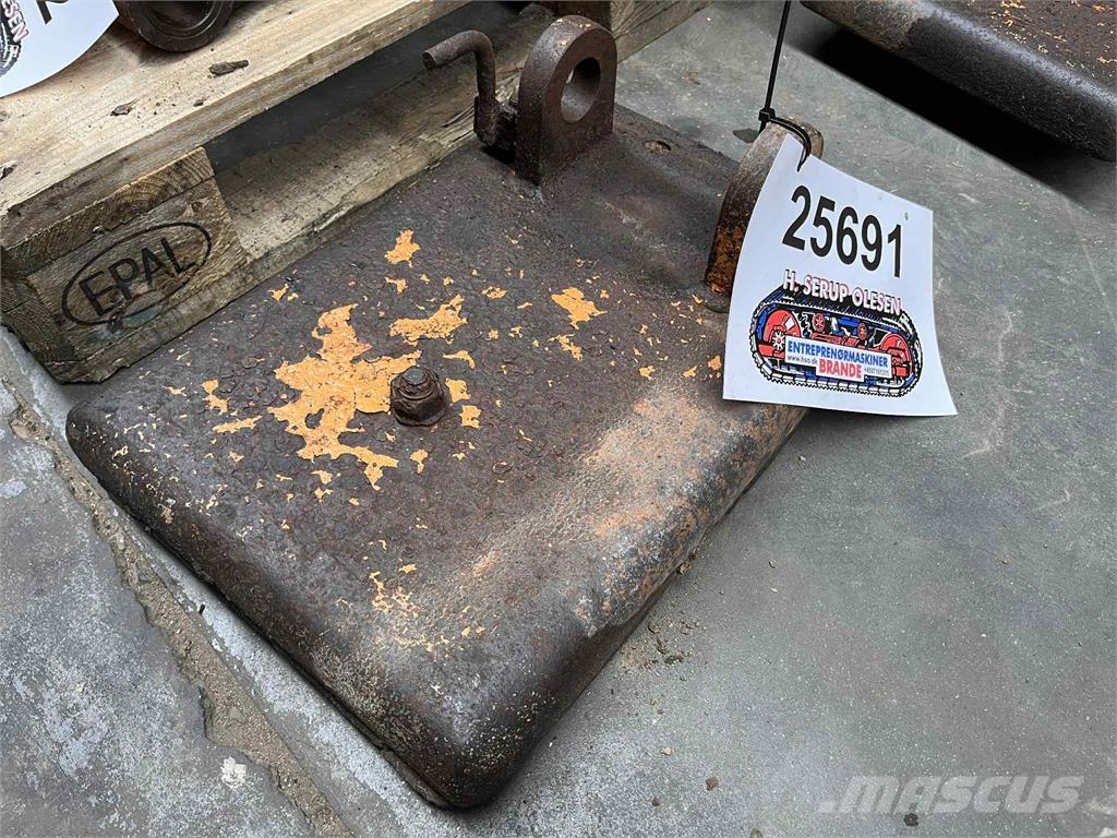 CASE 695SR støttefod Altri componenti