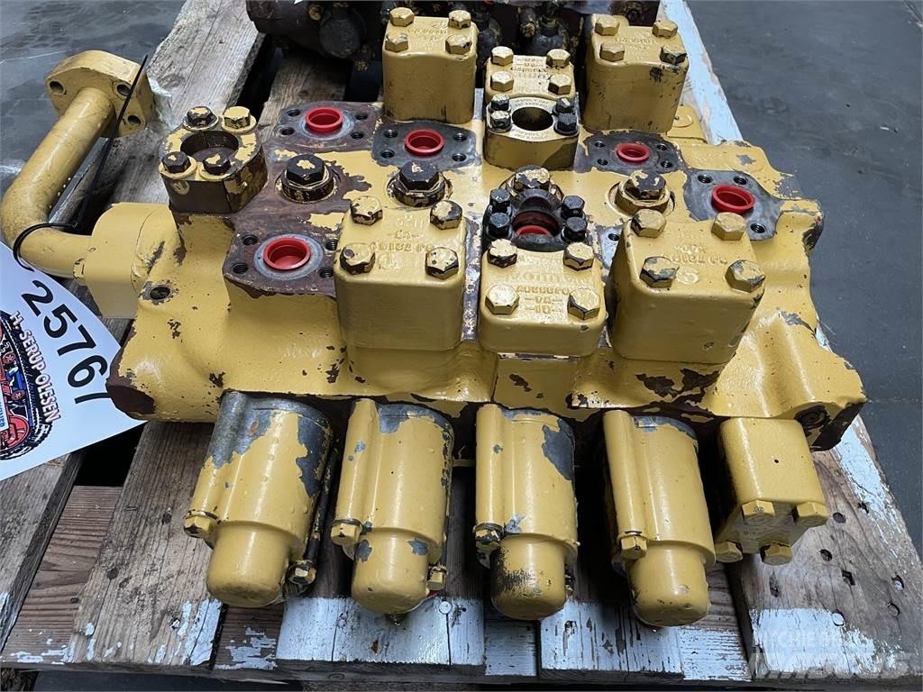 CAT 215LC hovedventilblok Componenti idrauliche