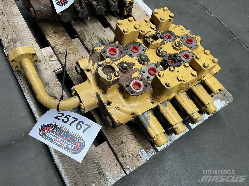 CAT 215LC hovedventilblok Componenti idrauliche