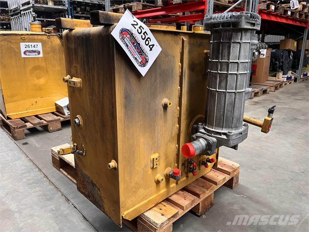CAT 323D hydrauliktank Componenti idrauliche