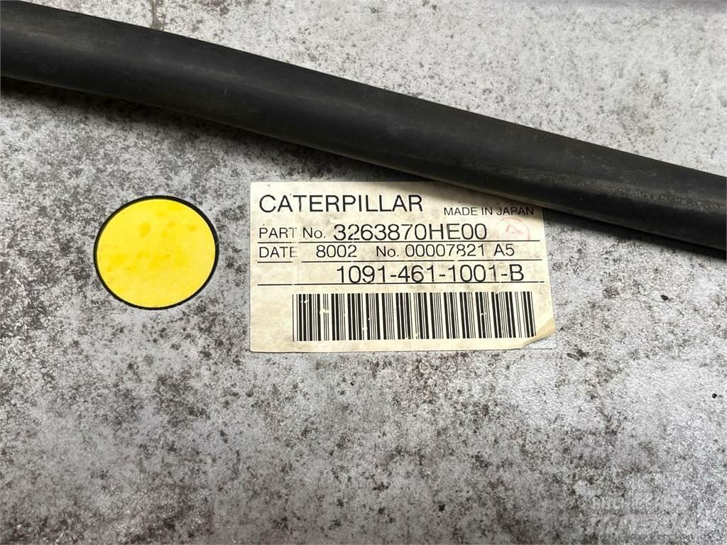 CAT 323D køler Motori