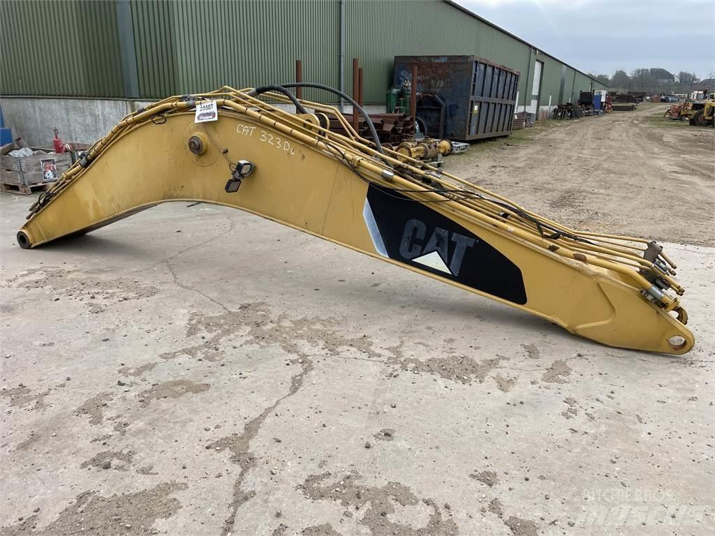 CAT 323D monobom Altri componenti