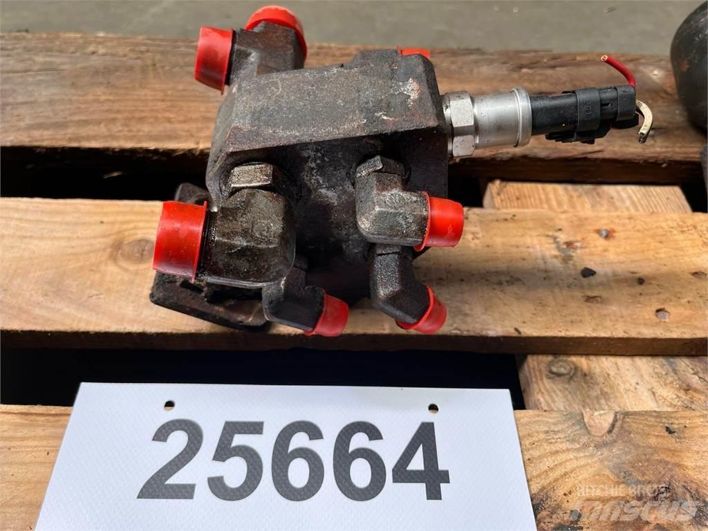 CAT 323D ventil Componenti idrauliche