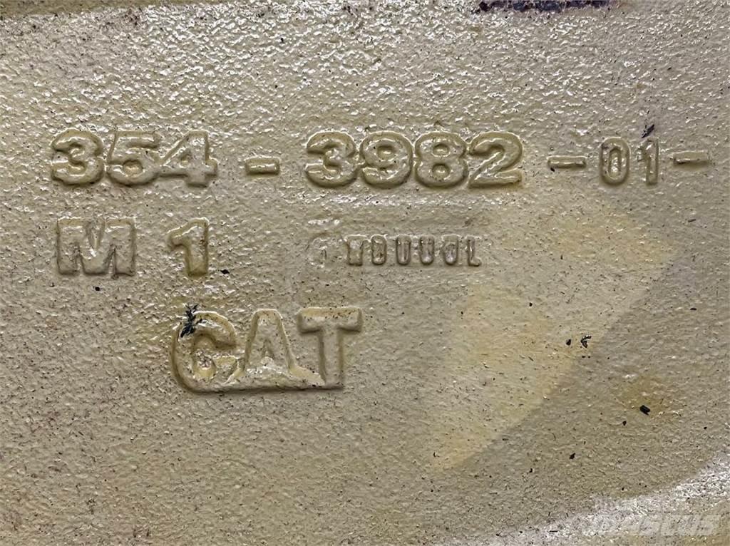 CAT 908M Link Arm 354-3982 Altri componenti